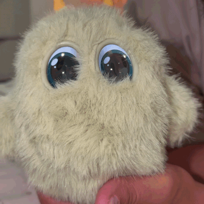 国产AI伴侣玩具,在TikTok拿下百万GMV