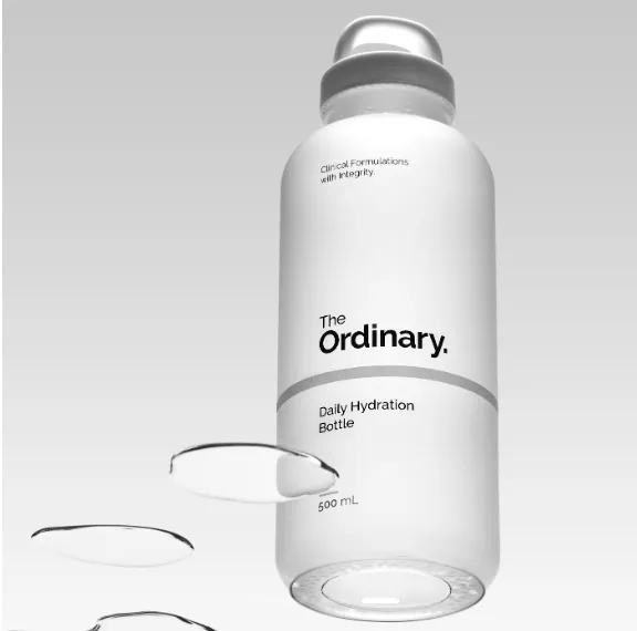 玻璃水瓶靠“极简美学”，在TikTok美区月入上百万