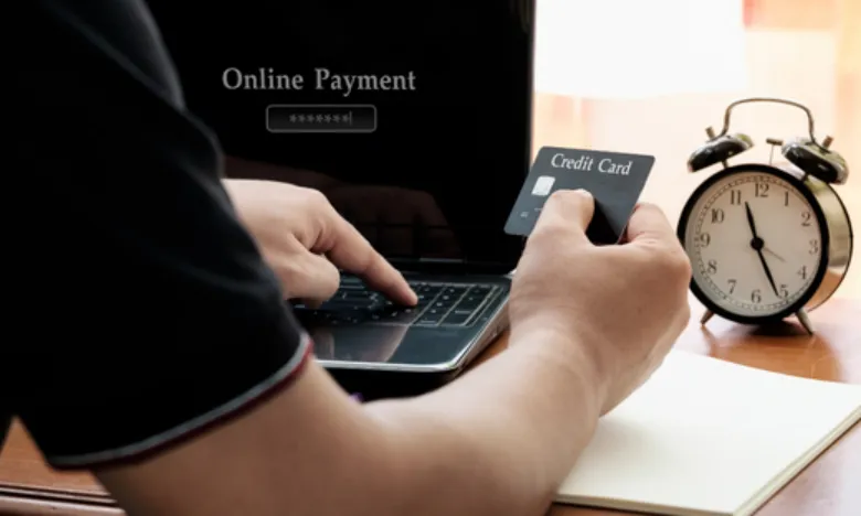 新手卖家如何选择跨境支付服务商？派安盈、万里汇、空中云汇等怎么选