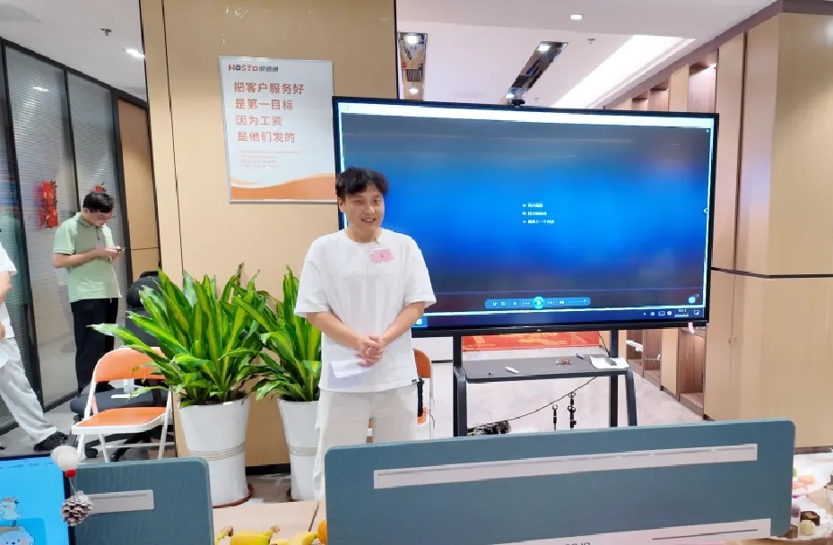 acb6009b698c40b7215093e9dfaeb01e.jpg 6 月 6日豪速通首届歌唱比赛《我相信》圆满落幕!