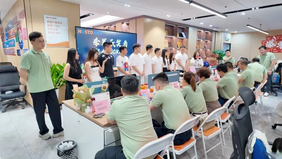 61bce689503ac8b45c15b1a7d28e5f03.jpg 6 月 6日豪速通首届歌唱比赛《我相信》圆满落幕!