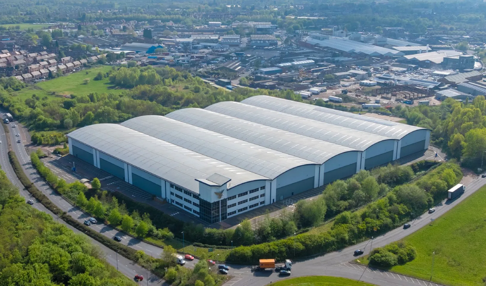 英国仓网再加密 |  40000+ m²伯明翰仓正式启用！