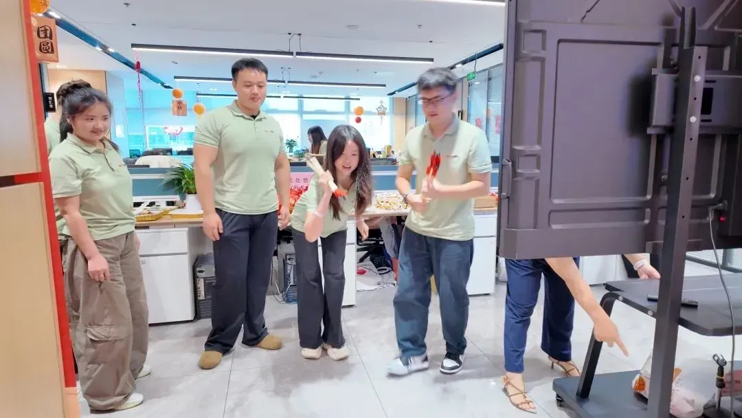 豪速通 Q3 生日会,邂逅中秋国庆双节!
