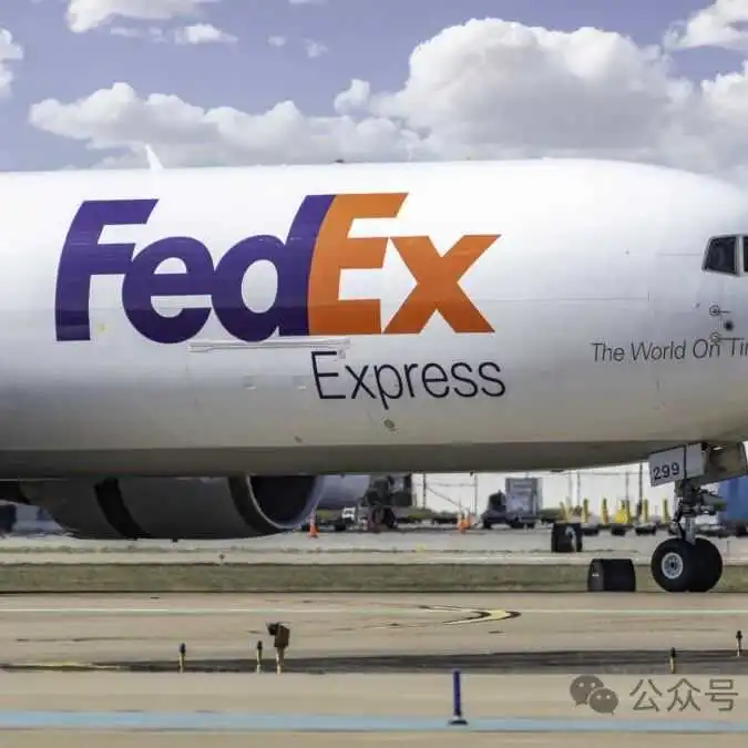 Fedex 宣布恢复美国次早航空服务的退款保证