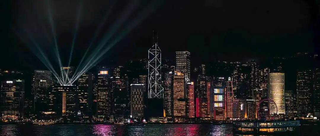 喜讯！香港GDP增幅远超新加坡！经济稳中向好