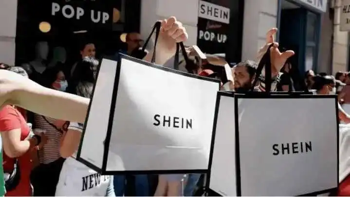SHEIN成美国第3大在线时尚零售商,仅次于亚马逊和沃尔玛!