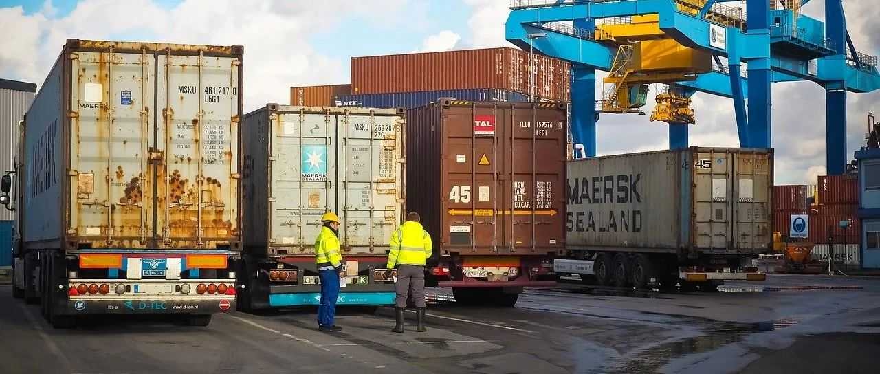 突然！一些卖家收到亚马逊“涨价”邮件