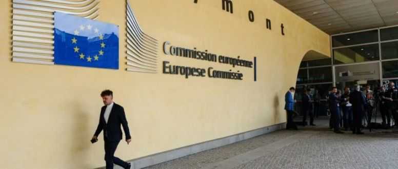 欧盟拟对海外小包裹征收“2欧元费”！跨境电商如何化危为机？