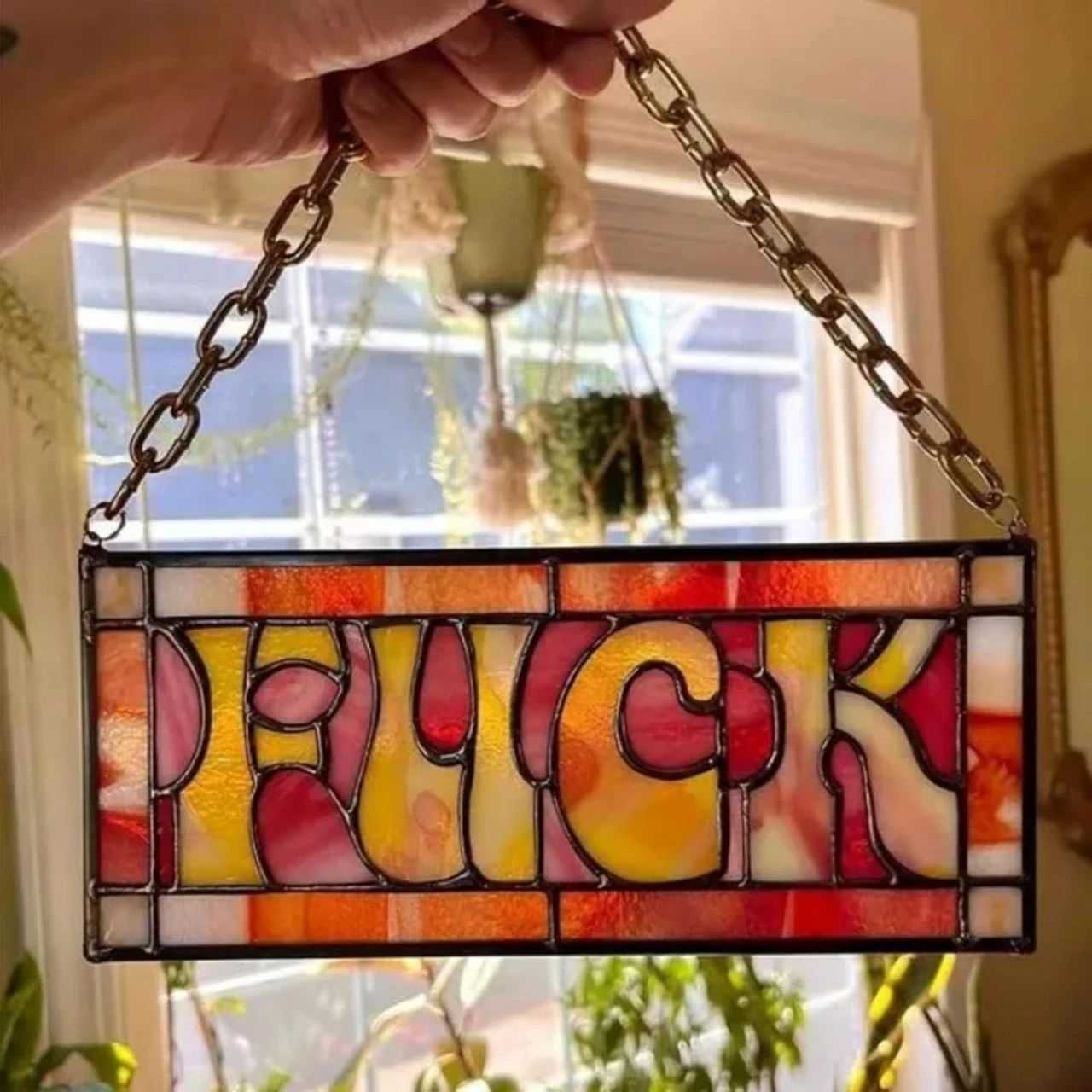 【25-cv-2839】匿名案曝光！Sullivan 律所代理 Madison Olsen 彩色玻璃版权TRO维权，传票已发！