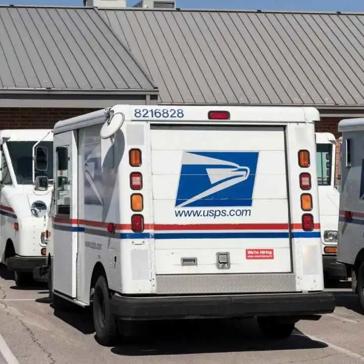 USPS 通过 UPS 的航空服务节省 43% 的运输成本