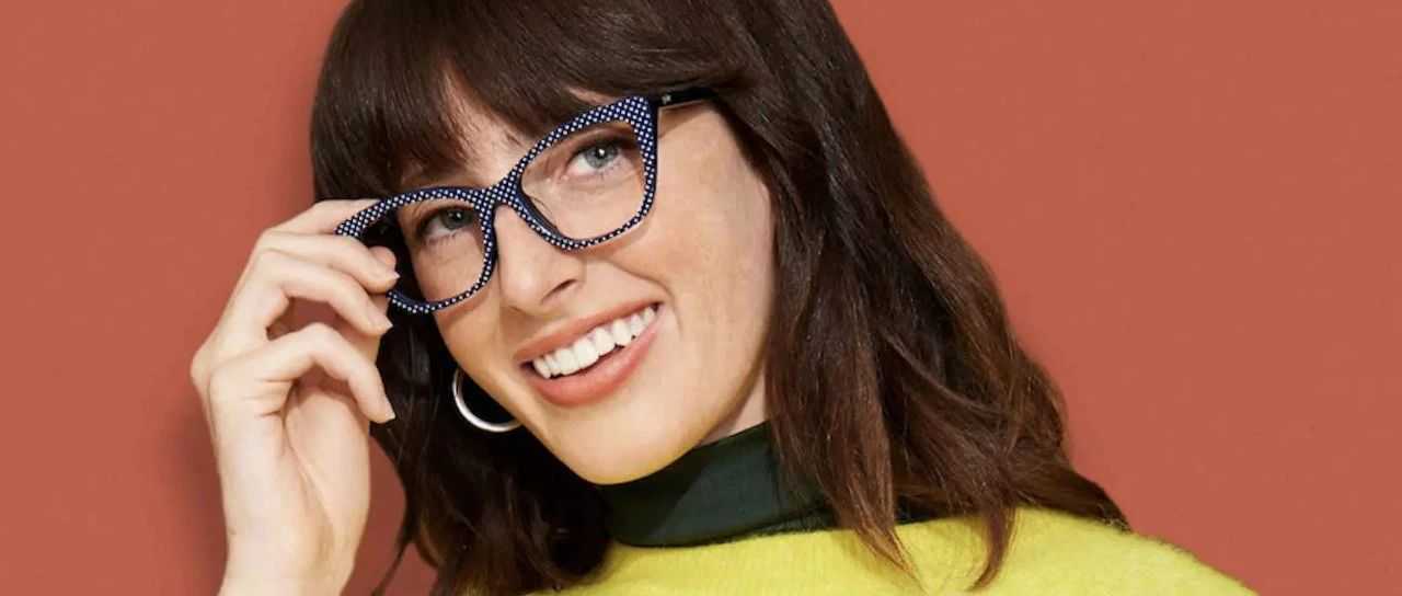 3秒换风格，复购率飙升5倍！这个海外眼镜品牌靠什么玩转 Z 世代