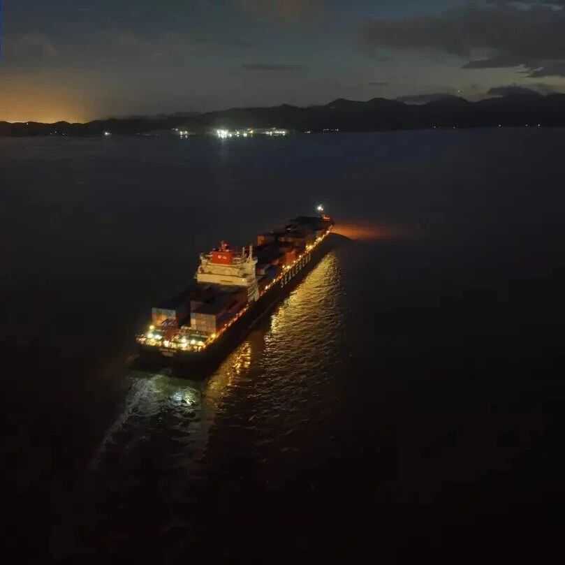 全球首条！中欧北极集装箱快航，来了！