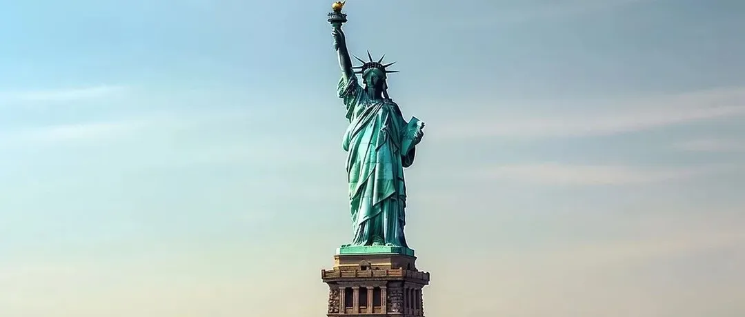 最新!美国宣布关税下调10%!中方将与美方妥善解决TikTok相关问题