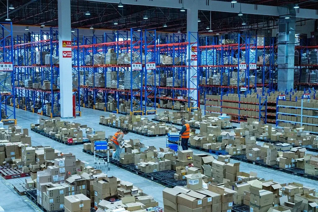 China pushes for construction of overseas warehouses |  investinchina.chinaservicesinfo.com