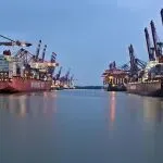 运价大涨!集装箱船运价强势反弹!四大航线齐上扬