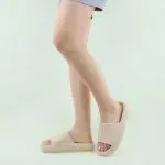 【25-cv-10772】亚马逊热销拖鞋外观专利发起TRO，踩屎感拖鞋侵权风险高，家居类卖家速自查！