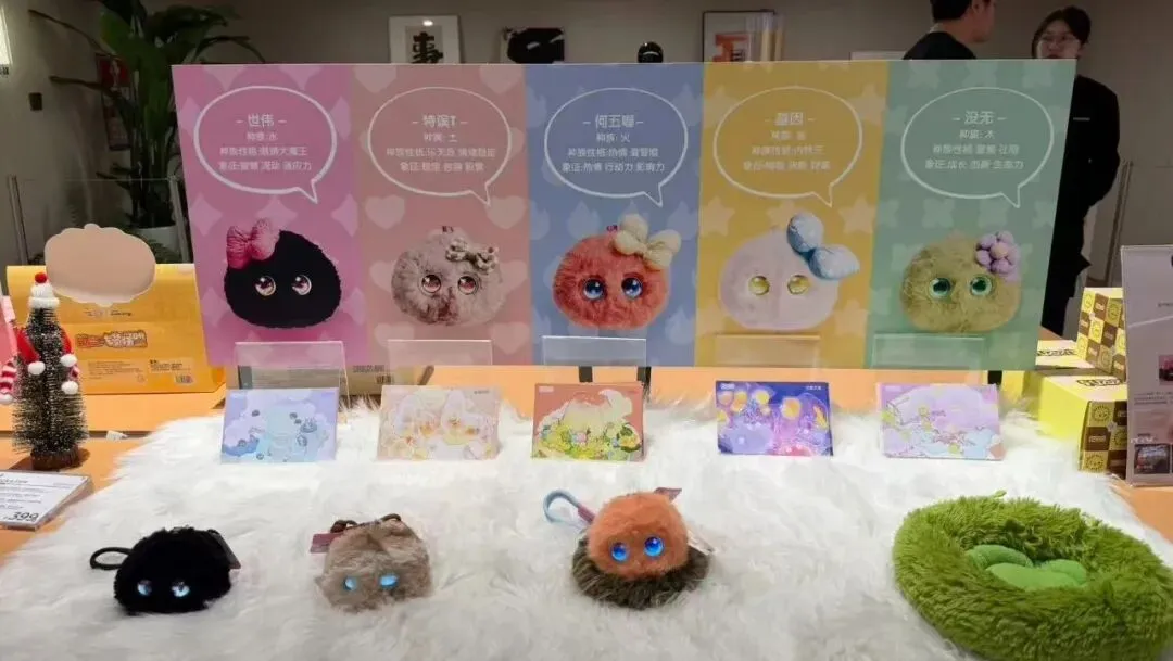 AI｜对话珞博智能孙兆治：AI陪伴销量第一，半年12万台，芙崽创始人复盘10个关键决策