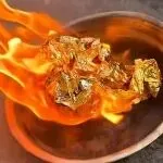 一张被融掉的黄金海报,展开了物码营销的下一阶段