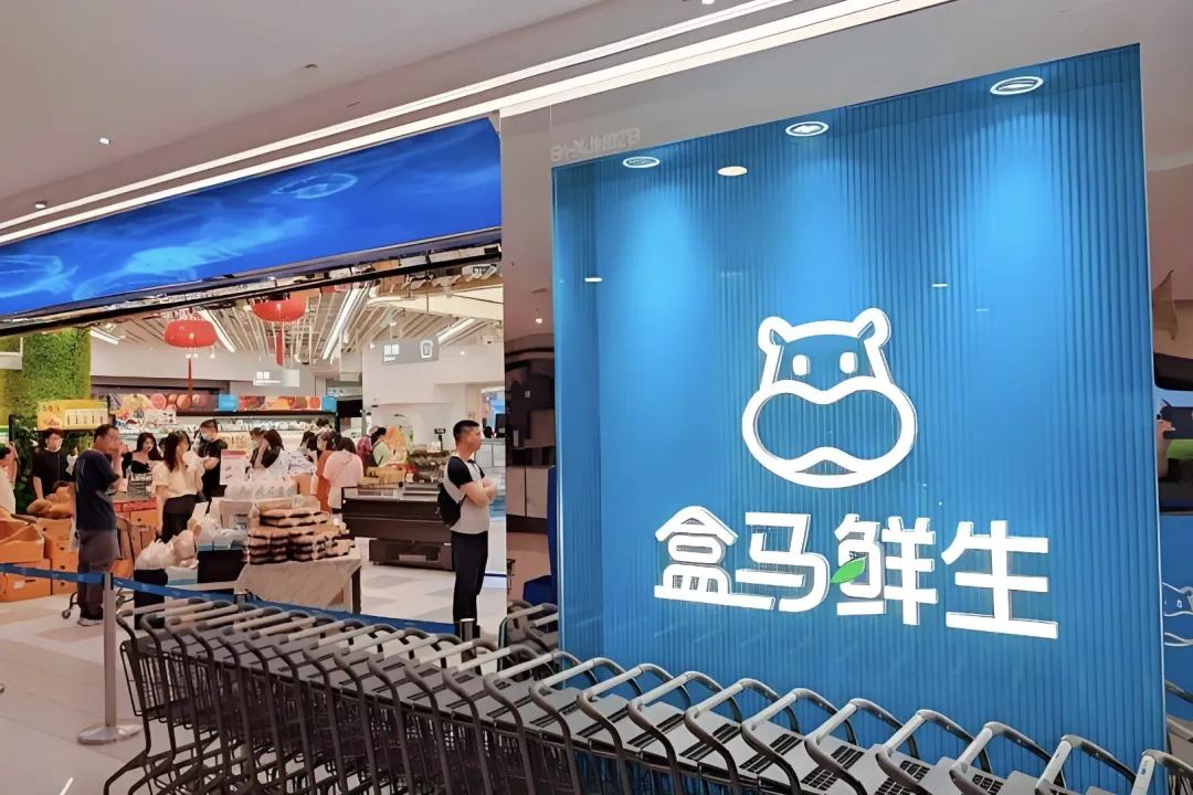 雷军直面“小字营销”争议;Manus被Meta花数百亿买走了;盒马要跟山姆瓜分高端零售市场?| Morketing周刊371期