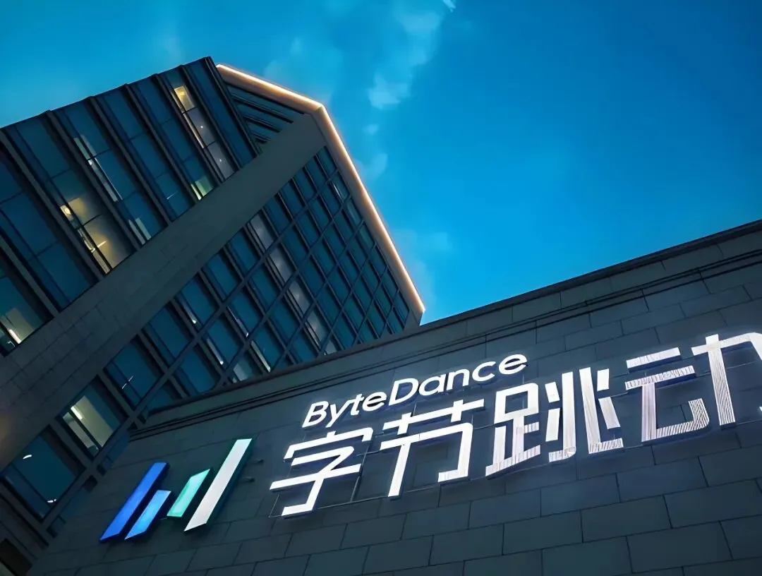 雷军直面“小字营销”争议;Manus被Meta花数百亿买走了;盒马要跟山姆瓜分高端零售市场?| Morketing周刊371期