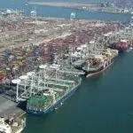 最高8200美元！船司宣布再涨价！预警：北欧港口面临严重运营中断......