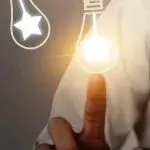 那个80岁还在点痣祛斑的奶奶给我的人生启发