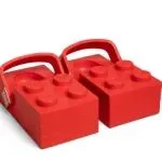 千元洞洞鞋，Crocs和乐高联名