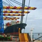 由于货物堆积，西非港口正面临严重的拥堵情况！