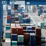 全球21个港口数万工人联合罢工，“大堵塞”风险即将出现？