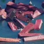 突发!大量集装箱落海