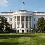 特别消息：特郎普贸易战被缴械，1750亿美元关税要退！哪些跨境电商老板可以分到钱？