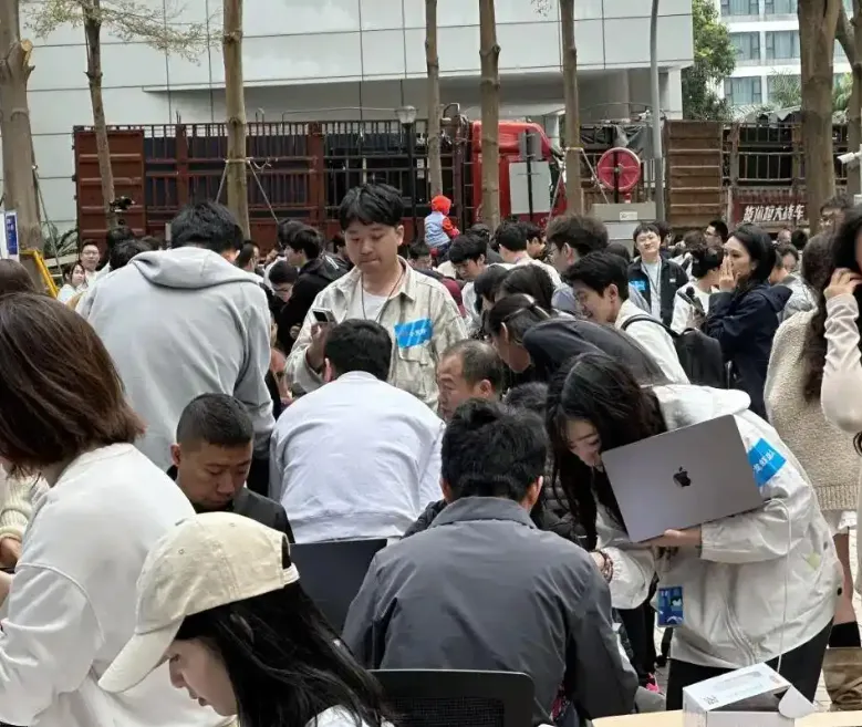 入局跨境4个月后成功月入10万?疯狂爆单,这个新手卖家靠"小龙虾"赚得盆满钵满...