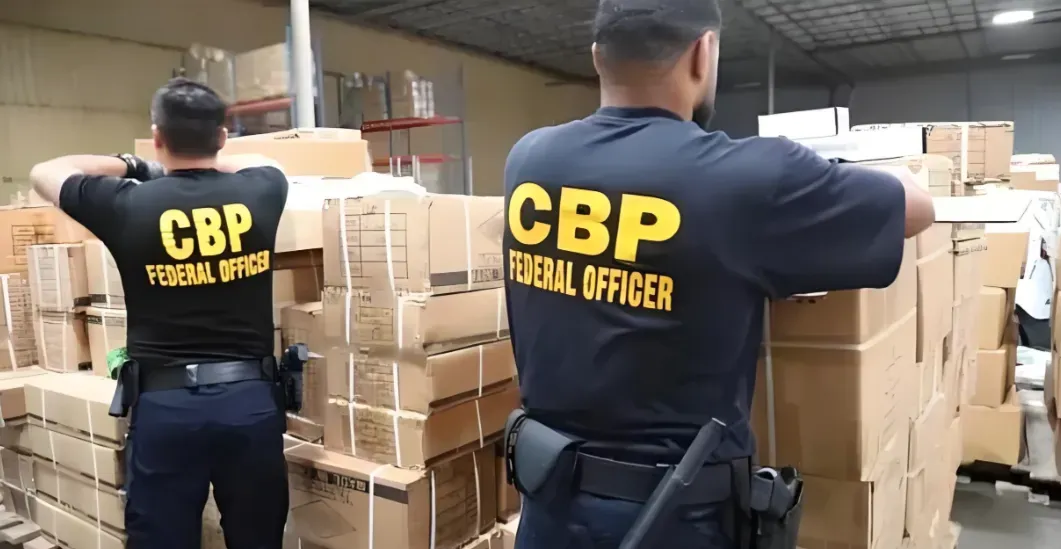 有仓库员工纵火被逮捕？美国加州超11万㎡海外仓突发大火，卖家赶紧确认货物安全!