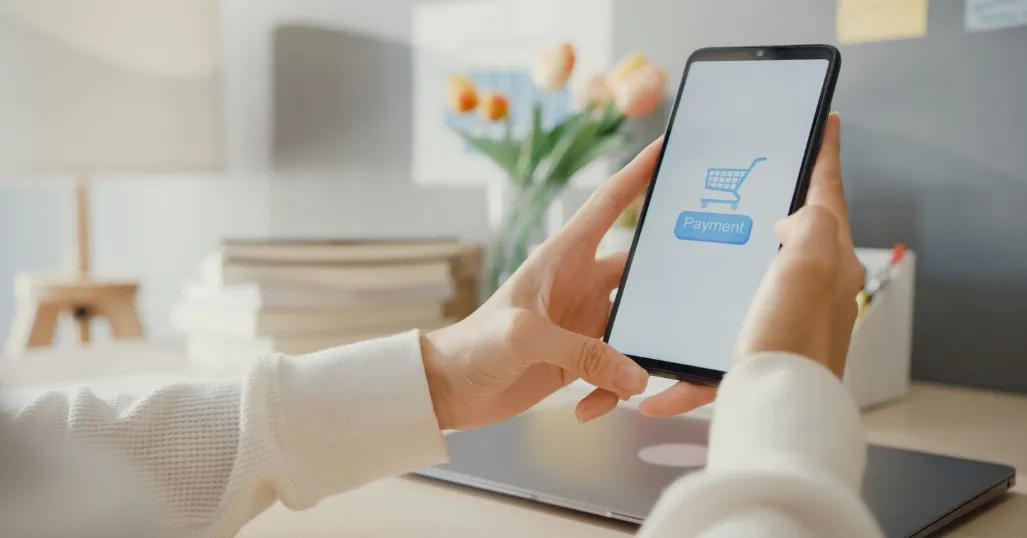 哈尔滨POD卖家把义乌10块钱的货,卖给老外翻60倍,一年狂赚4400万!?