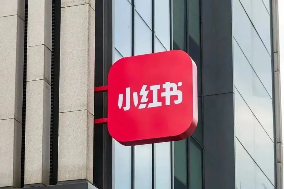 GPT-6免费开放打响“AI入口战”;耐克取消大中华区;派拉蒙天舞收购华纳兄弟