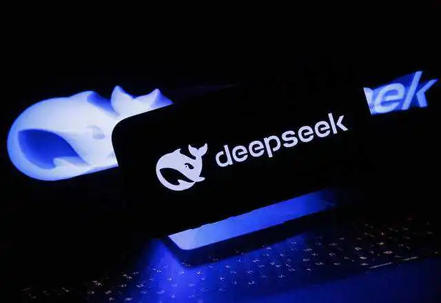 深圳跨境卖家争相接入DeepSeek：中小卖家如何打赢AI生存战？