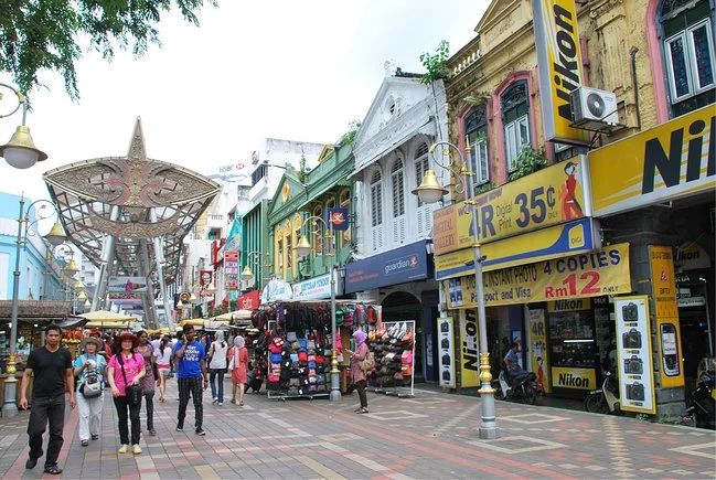35岁以下互联网用户占79%的马来西亚，跨境卖家该注意些什么？