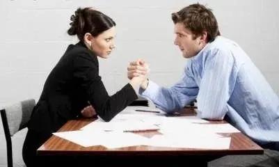 人工智能也会歧视女性? 亚马逊将招聘分析系统打入冷宫