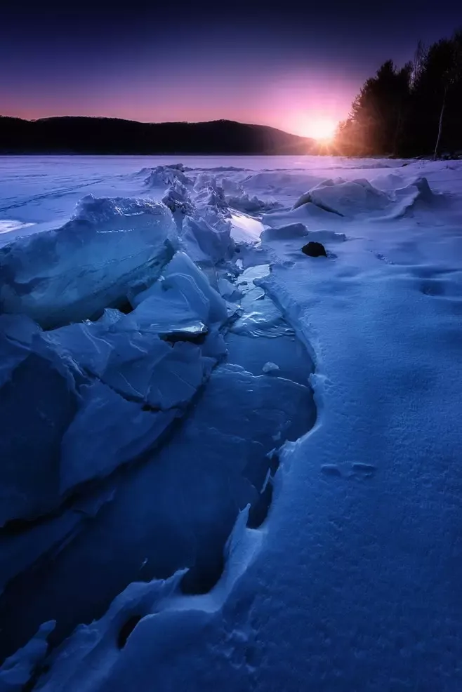 ice,sunset,glacier,frozen river,frozen,snow,iced,silhouette,mountain silhouette,hill,hill side,pink,dramatic,contrast
