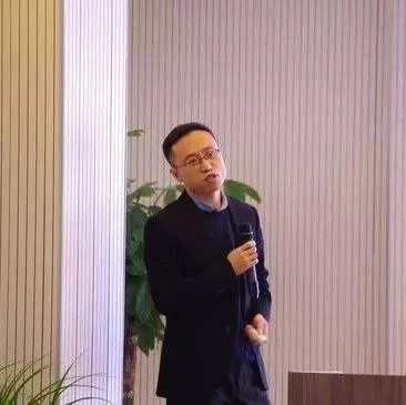 顾家家居李霖:跨境出海的机遇和挑战