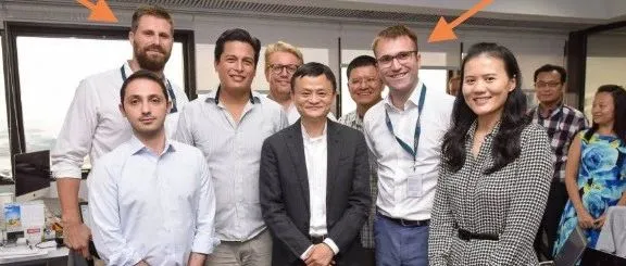 彭蕾为何来了又走?