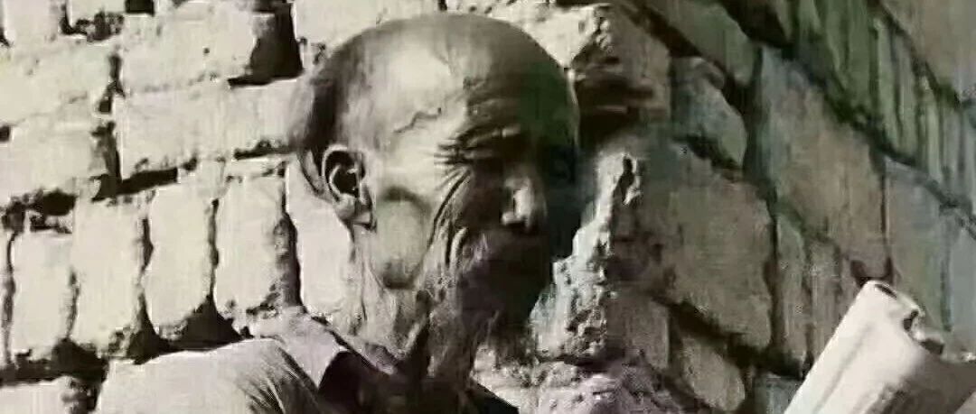 如果不是生活所迫,谁愿意把自己弄的满腹才华