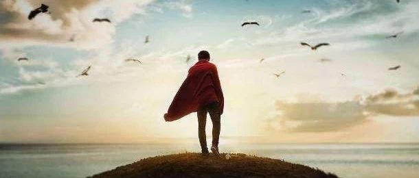 想成为优秀到闪闪发光的人，一定要有这两种特点