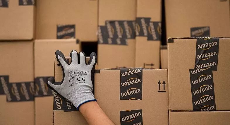 Ups要求美国邮政涨价 结果 跨境头条 Amz123亚马逊导航 跨境电商出海门户 Ups要求美国邮政涨价 结果 跨境头条 Amz123亚马逊导航 跨境电商出海门户