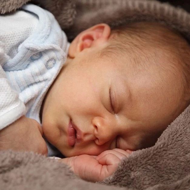 9000件儿童睡衣被紧急召回,这类服装到底都有哪些标准?