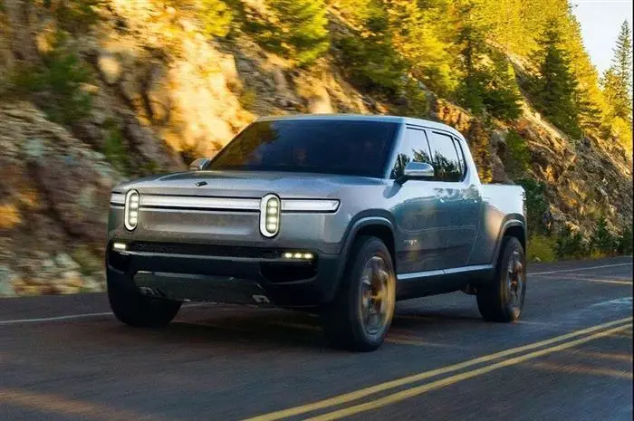 特斯拉,特斯拉,Rivian,亚马逊, 特斯拉,特斯拉,Rivian,亚马逊,