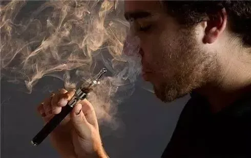 小心!风口上这类产品不能再卖了,违者可能获刑三年监禁!