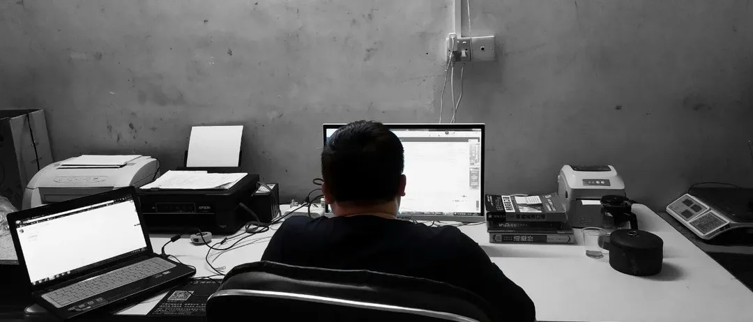 一个人创业做亚马逊,赚了负十万