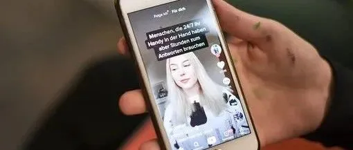 拼了!为了跟年轻人有共同语言,俄高校用TikTok发布招生内容