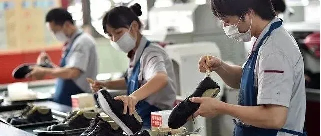 全球73万+!美国超14万!美经济陷入停滞;外贸订单迎来取消潮......